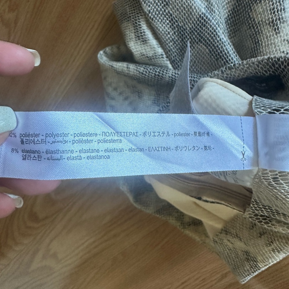 NWOT Snakeskin Print Women Mini Skorts - Picture 5 of 5